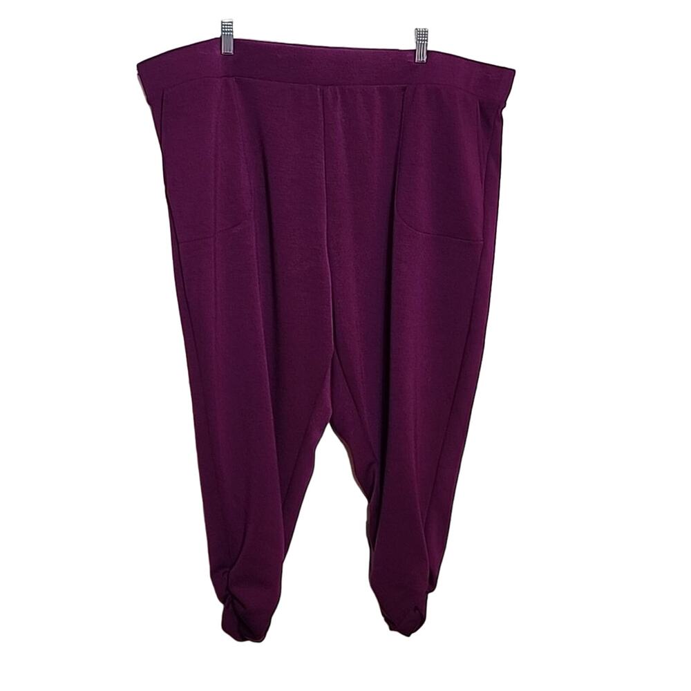 Torrid Studio Crop Pull-on Skinny Side Cinch Pants. NWT, 4X